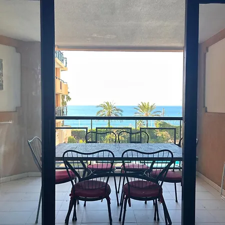 Charming Sea Access - Pelicannes Apartmán *
